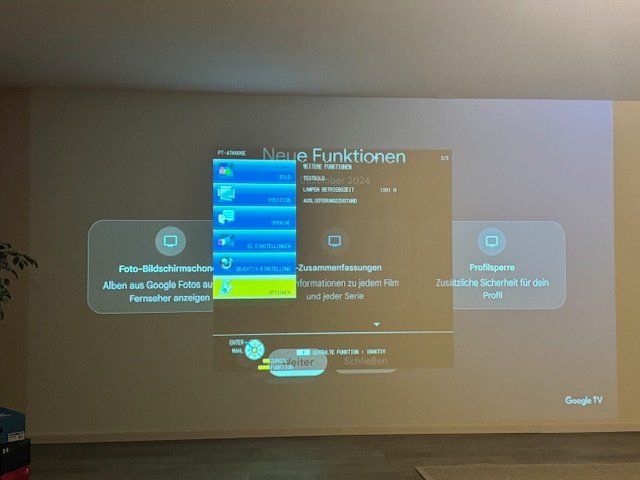 Panasonic Proiettori: Profi-Beamer Panasonic PT AT6000 Heimkino – Usato da Büsserach venduto da Hot_Shots 3