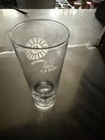 Ambos Biergläser – verschiedene Größen. 