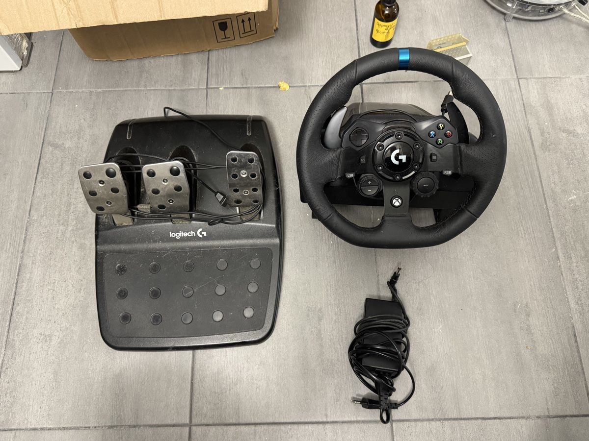 Logitech Controller: Logitech g923 – Usato da Bärschwil venduto da BestCars_handel24