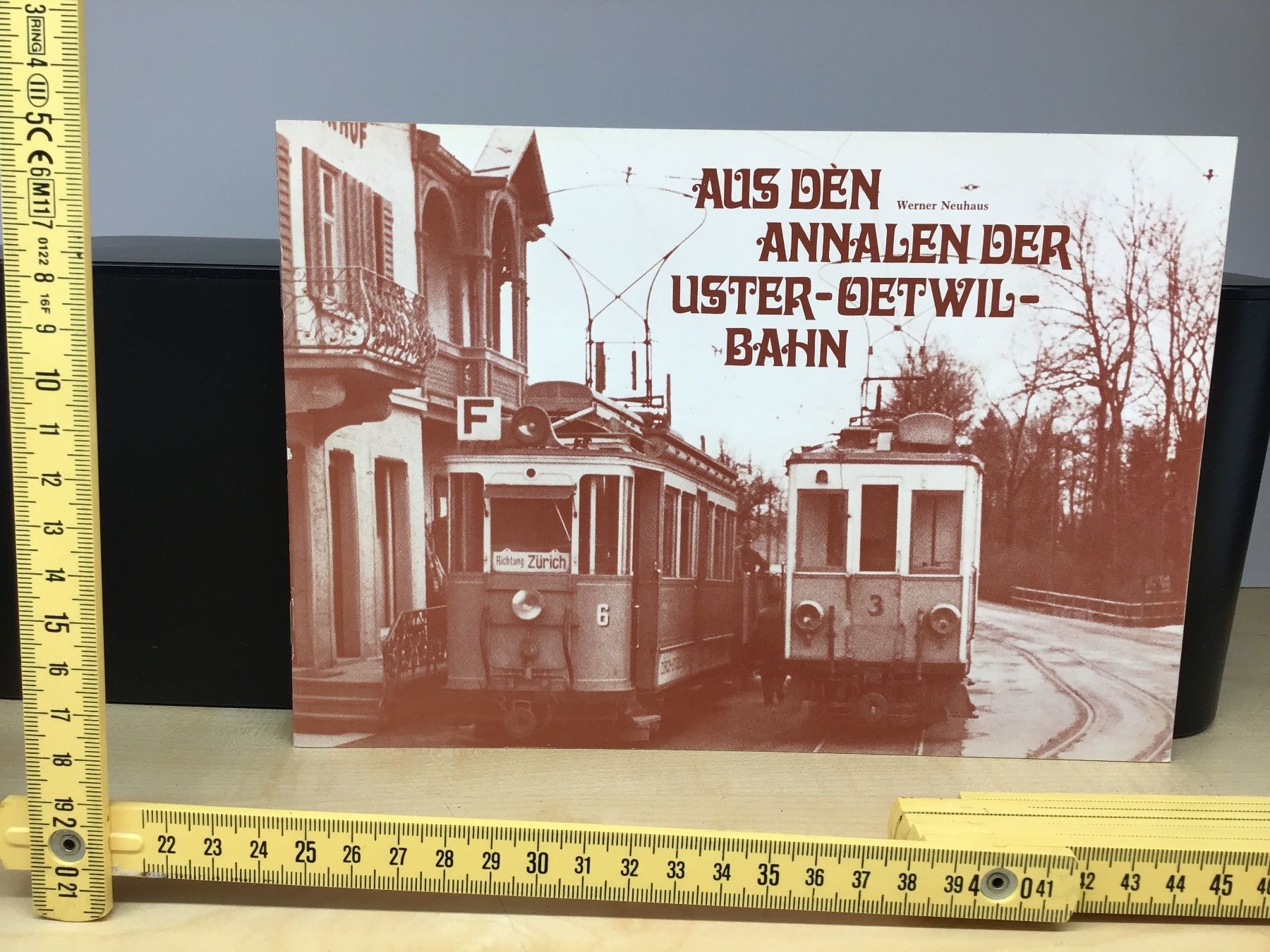 Libri: Annalen Uster-Oetwil-Bahn, Werner Neuhaus – Usato da Männedorf venduto da Modelle-aller-Art