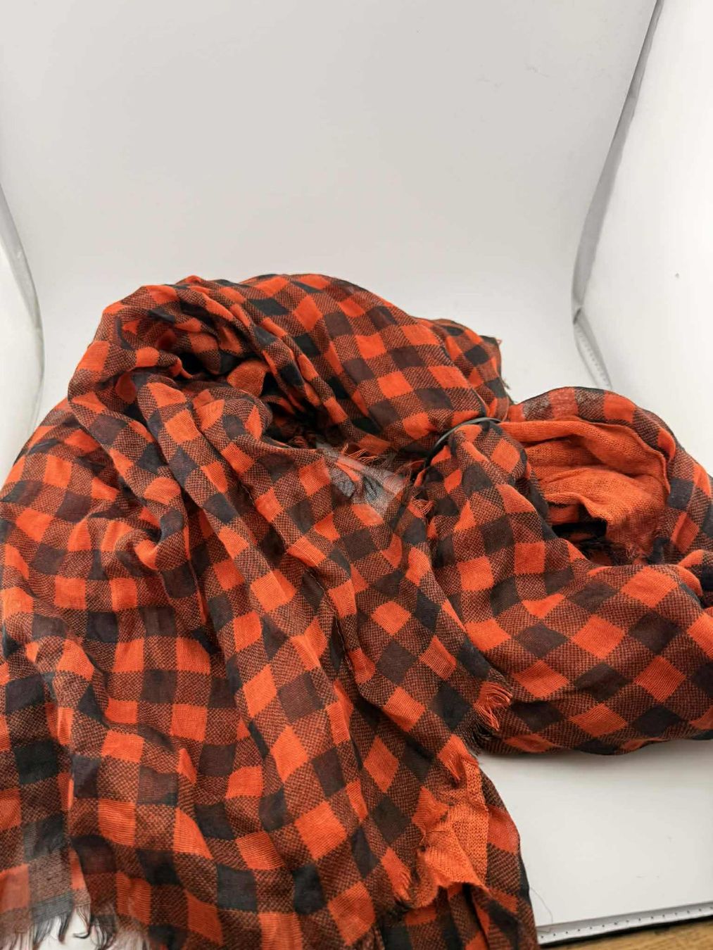 Foulards, Tücher & Schals: Schal von MO Accessories -✅ – Neu und originalverpackt aus Riehen von edu_92w7 4