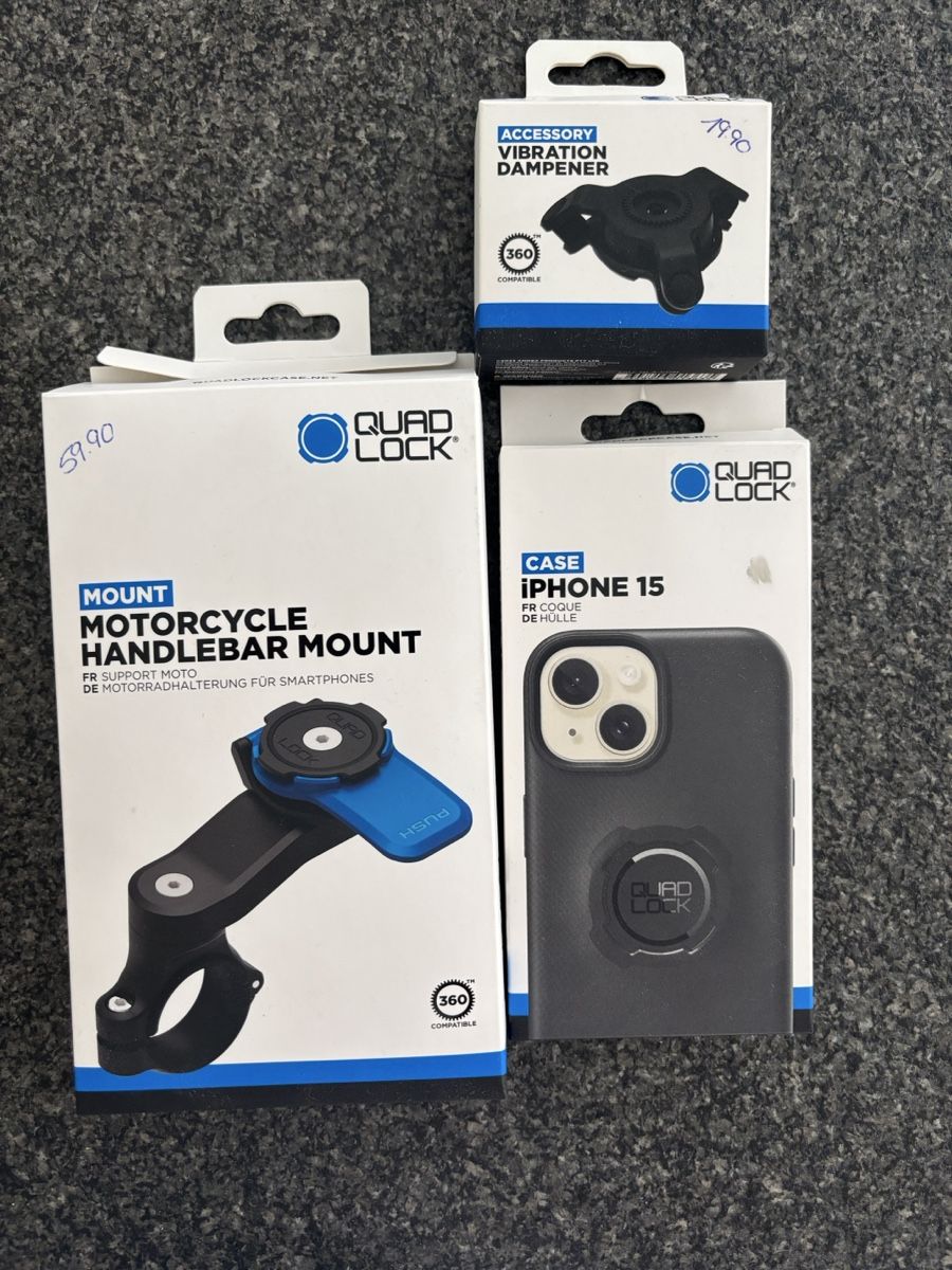 Covers & Schutzfolien: Quad Lock Lot Support Moto et Coque iPhone 15 – Gebraucht aus Turin (Salins) von noa_7ngs