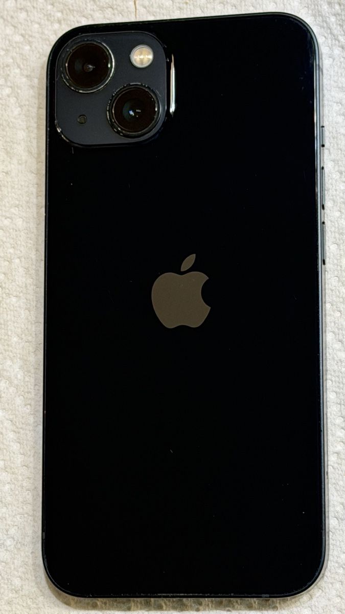 Apple Telefoni cellulari / Smartphones: iPhone 13 Midnight 128 GB – Usato da Baettwil venduto da Schmidy25 1