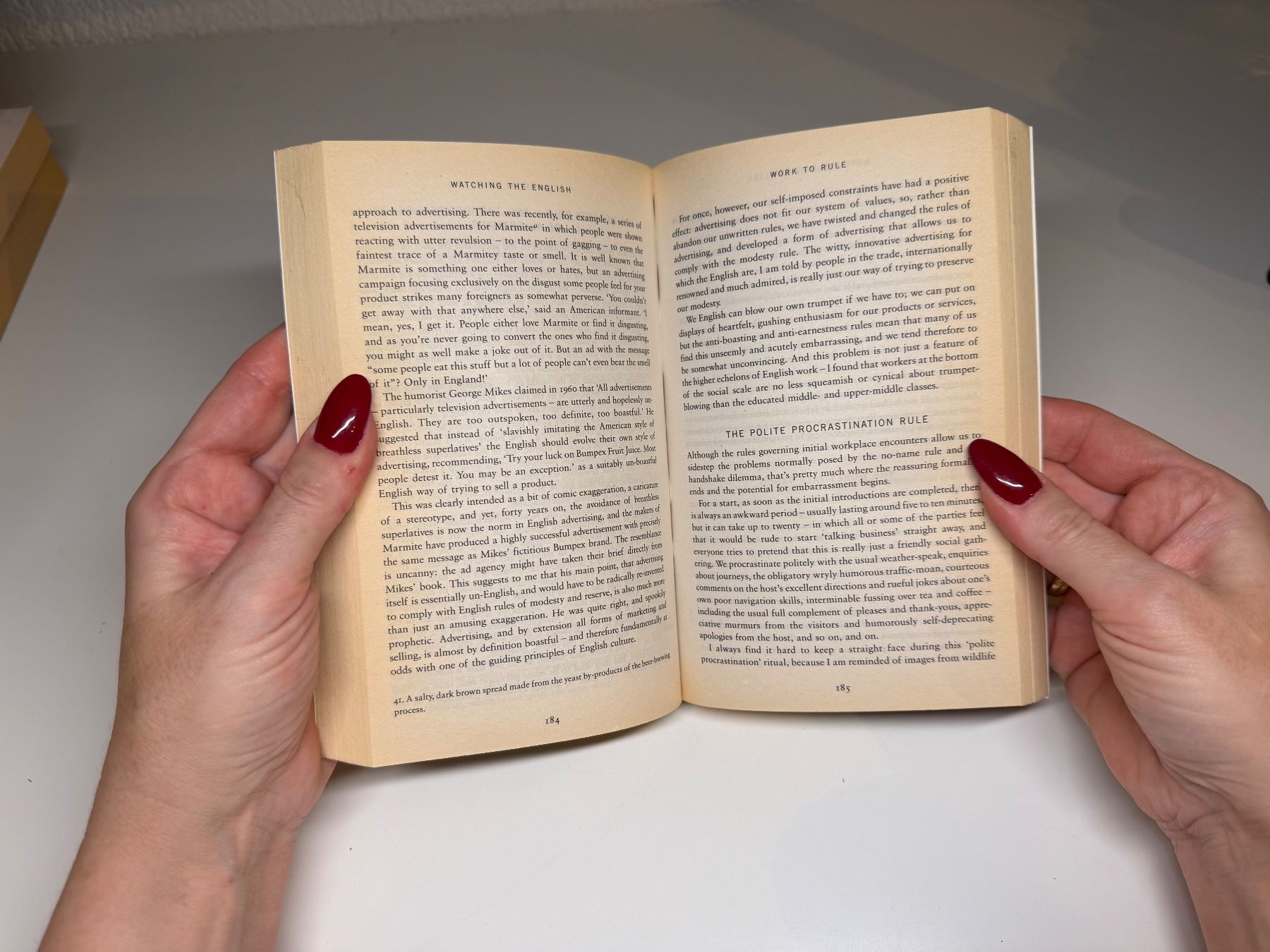 Libri: NOVEL: Kate Fox, Watching the English – Usato da Grosswangen venduto da English_books 4