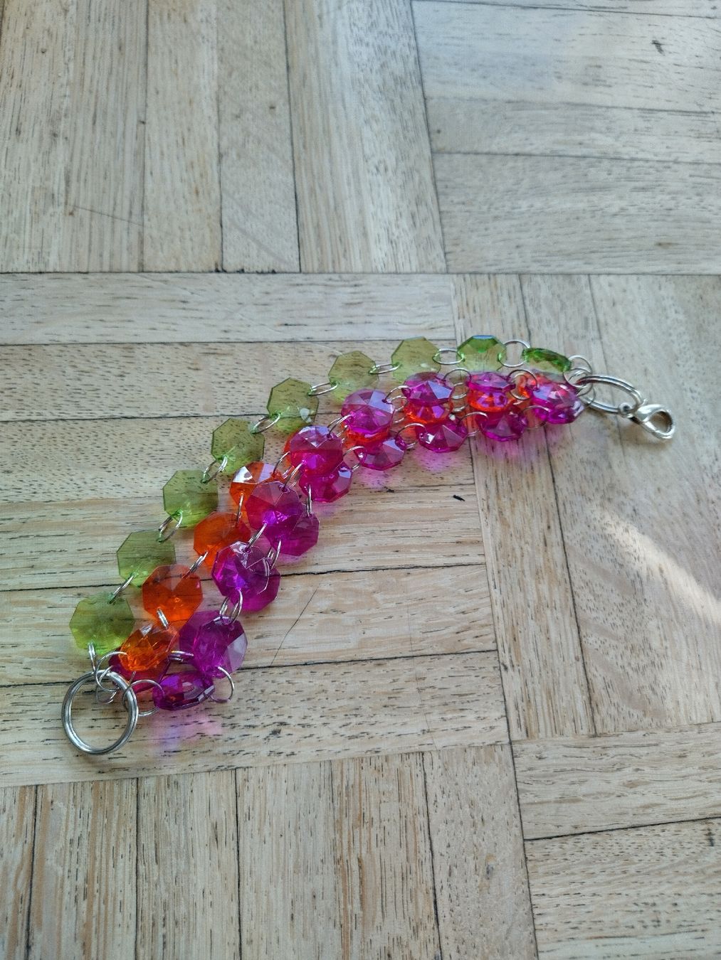 Bracelets: Bracelet perles acryliques colorées 🌈 – D'occasion à Mühleberg par Eliboub 2
