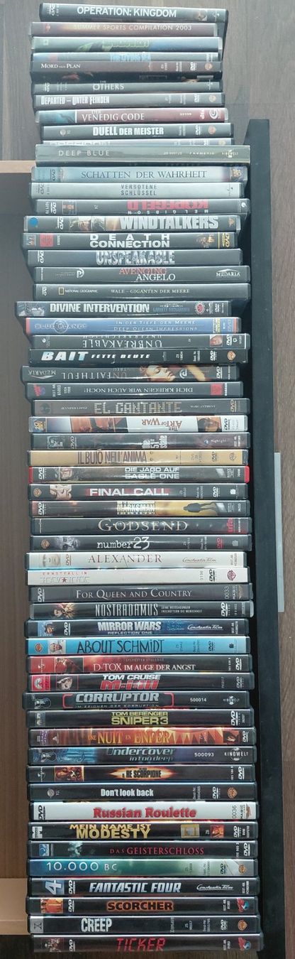 Tous les DVDs: 57 diverse DVD Filme – D'occasion à Illnau par myoneclaude