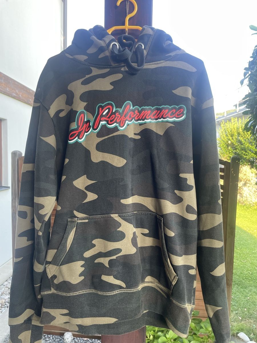 Pullover & Sweatshirts: Kapuzen Pullover – Gebraucht aus Muhen von marc1995