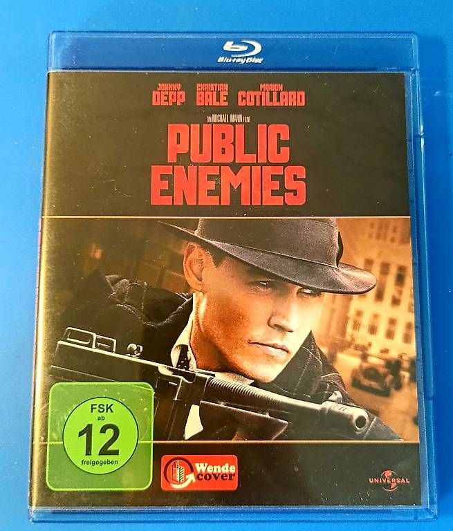 Tutti i DVDs: Blue Ray Public Enemies – Usato da Arbon venduto da chez-calibra