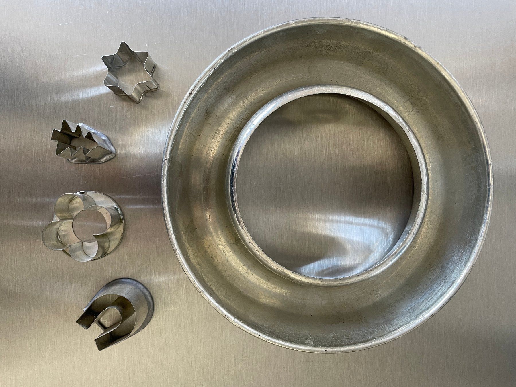 Teglie da forno: Vintage Backform Ring – Usato da Bern venduto da ebl_tqk2