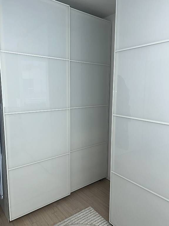 Armoires: Kleiderschrank Ikea Pax – D'occasion à Dietikon par ayl_2dnc