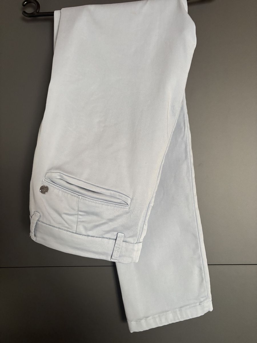 We Pantaloni: Pantalon stretch WE/taille : 34,32 – Usato da Delémont venduto da Vendeur_3 2