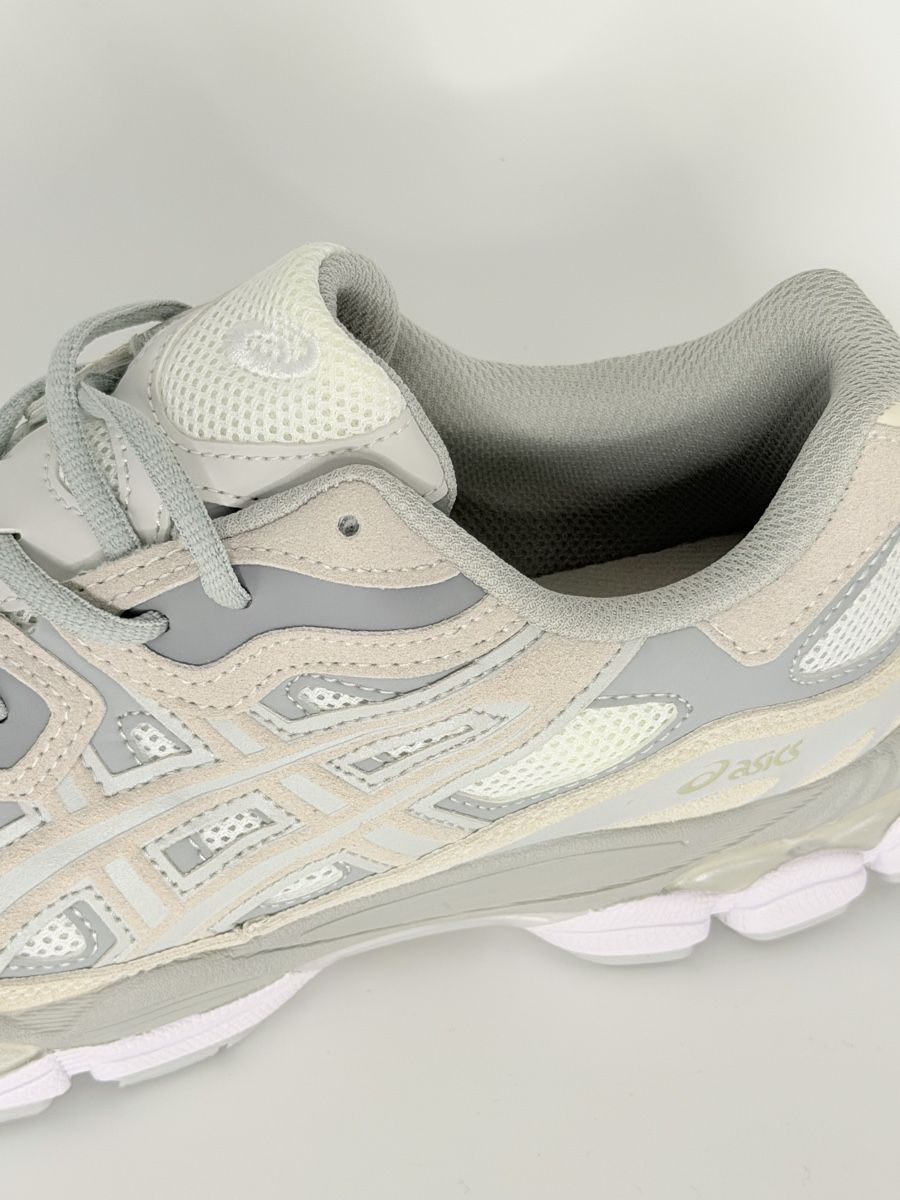 Scarpe da uomo: Asics GEL-NYC EU 44 – Nuovo e nell'imballaggio originale da Oberengstringen venduto da can_5gxb 4