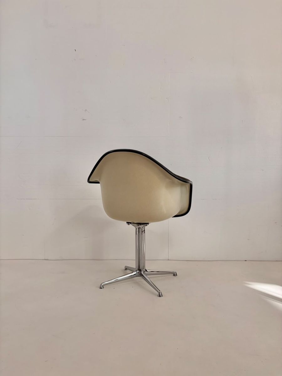 Eames Sedie: Eamse DAL chair  – Usato da Servion venduto da marion13or 2