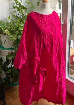 Sublime tunique GHUNGROO fuchsia effet froissé ONESIZE NEUVE