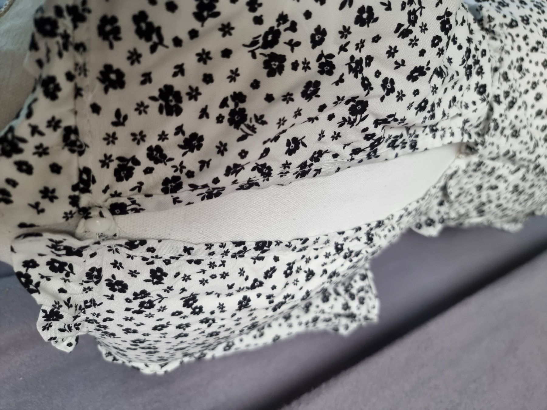 Kleider: Schwarz-weisses Kleid – Gebraucht aus Urtenen-Schönbühl von Restwert_Schoenbuehl 3