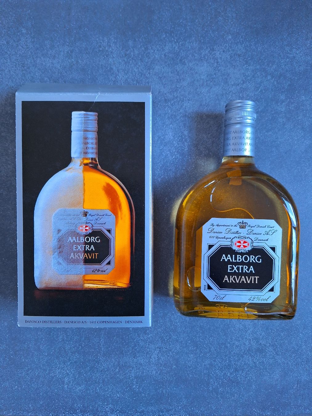 Bevande alcoliche: Aalborg Extra Akvavit (Kümmelschnaps) – Nuovo (secondo la descrizione) da St.Gallen venduto da dajo0809