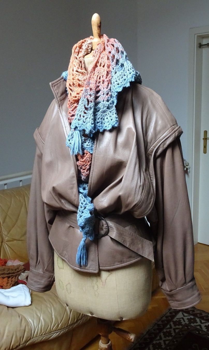 Giacche: Damen- Lederjacke – Usato da Willerzell venduto da kut_m7hh 2