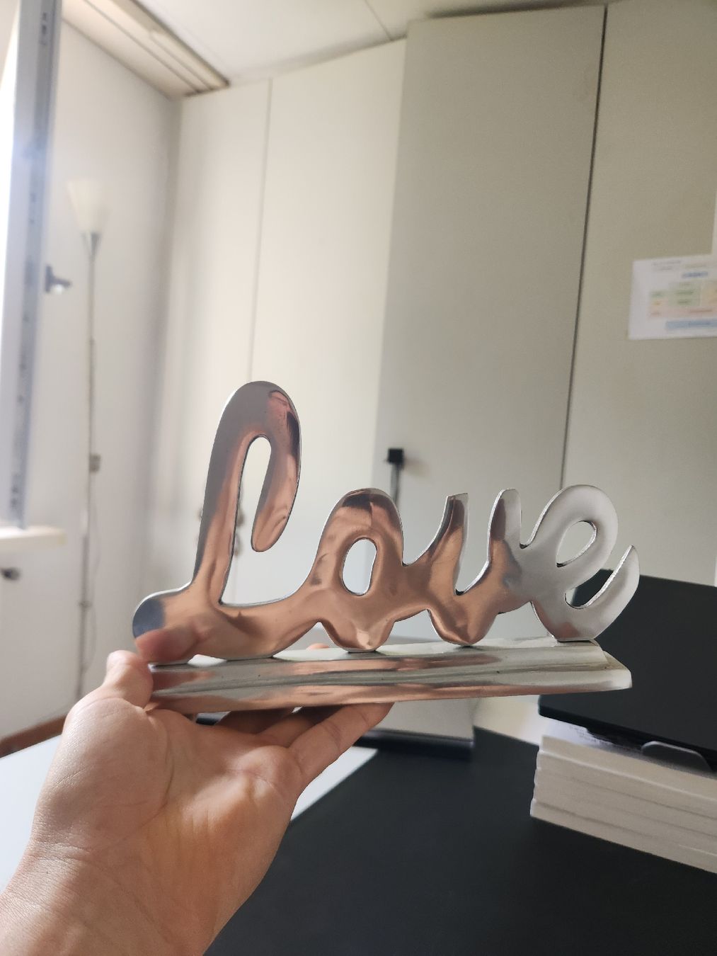 Alle Dekorationen: LOVE decorative object shiny metal – Gebraucht aus La Neuveville von Gary.T 1