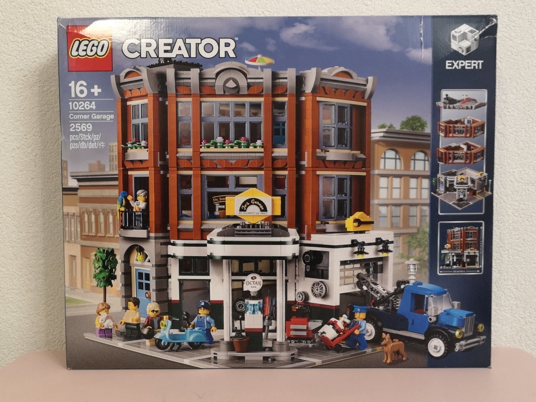 Lego Kit di costruzioni: Lego Creator Expert 10264 Corner Garage Modular Building – Nuovo e nell'imballaggio originale da Echichens venduto da aegis0129