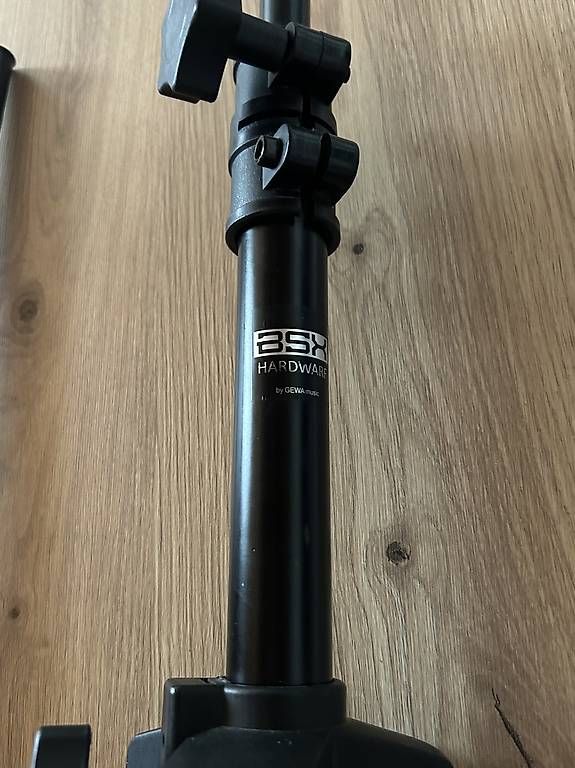 Supporti per strumenti musicali & leggii: BSX Mikrofonständer, 2 K&M Mikrofonarme – Usato da Müllheim Dorf venduto da castor29 2