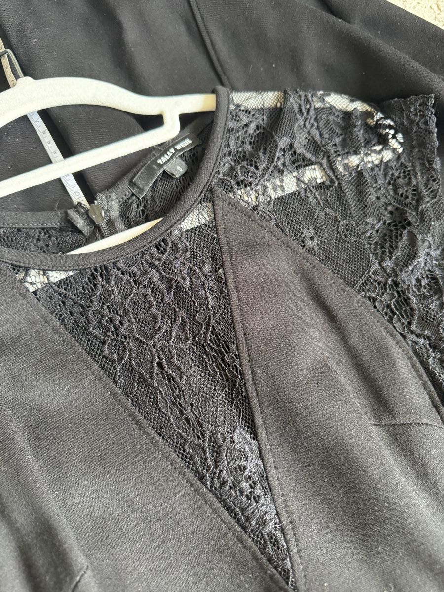 Vestiti: Schickes, elegantes Abendkleid mit Spitze, Grösse S, schwarz – Nuovo (secondo la descrizione) da Zurich venduto da kat_dcy5 6