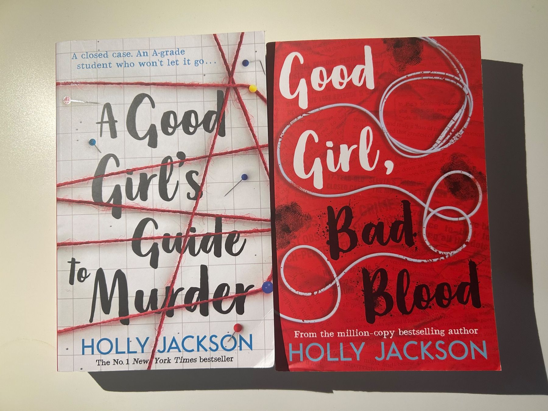 Livres: Holly Jackson Bände 1 & 2 – D'occasion à Bremgarten b. Bern par SabineC75