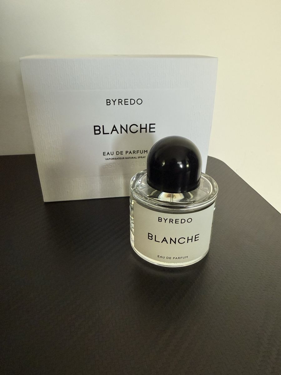 Byredo Parfums & Eau de Toilette: Byredo Blanche 50ml  – D'occasion à Vésenaz par MirZak