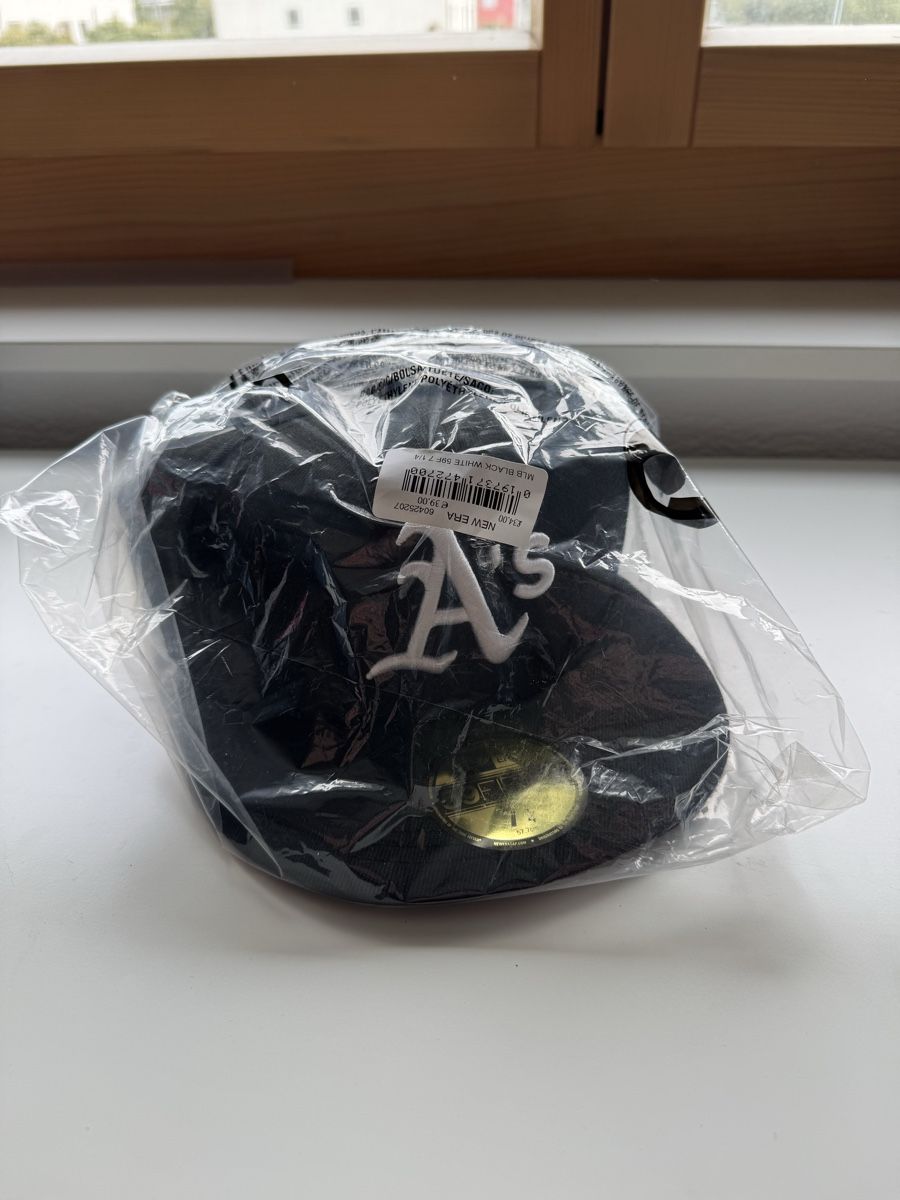 New Era Copricapi, berretti & cappellini: New Era Cap Gr. 7 1/4 – Nuovo e nell'imballaggio originale da Thun venduto da cedu247 4