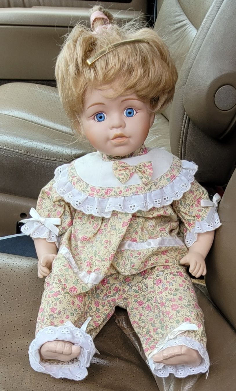 Bambole: Puppe Alice B326J – Usato da Thun venduto da Engel114