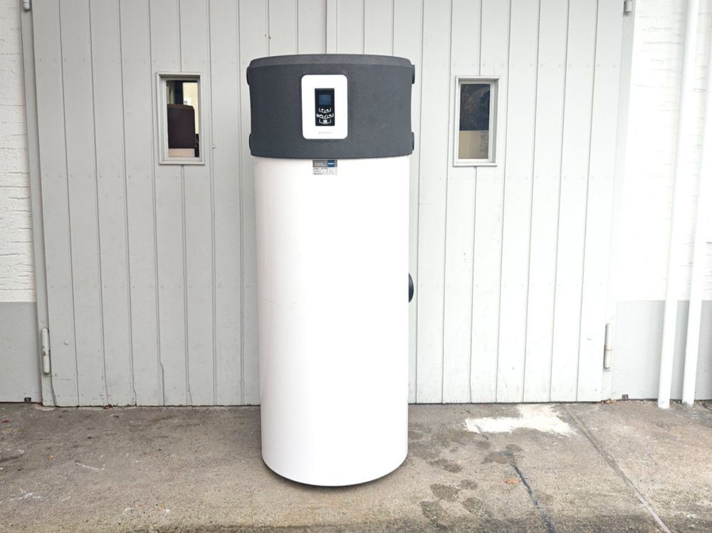 Wärmepumpenboiler Dimplex DHW 300 03/2022 (Gebraucht) in Pfäffikon ZH ...