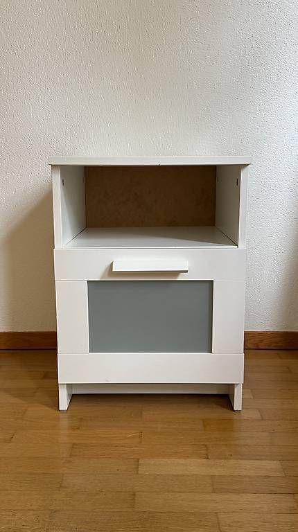 Comodini: BRIMNES Nachttische / Bedside Tables (2) – Usato da Zürich venduto da eng_52gr 4