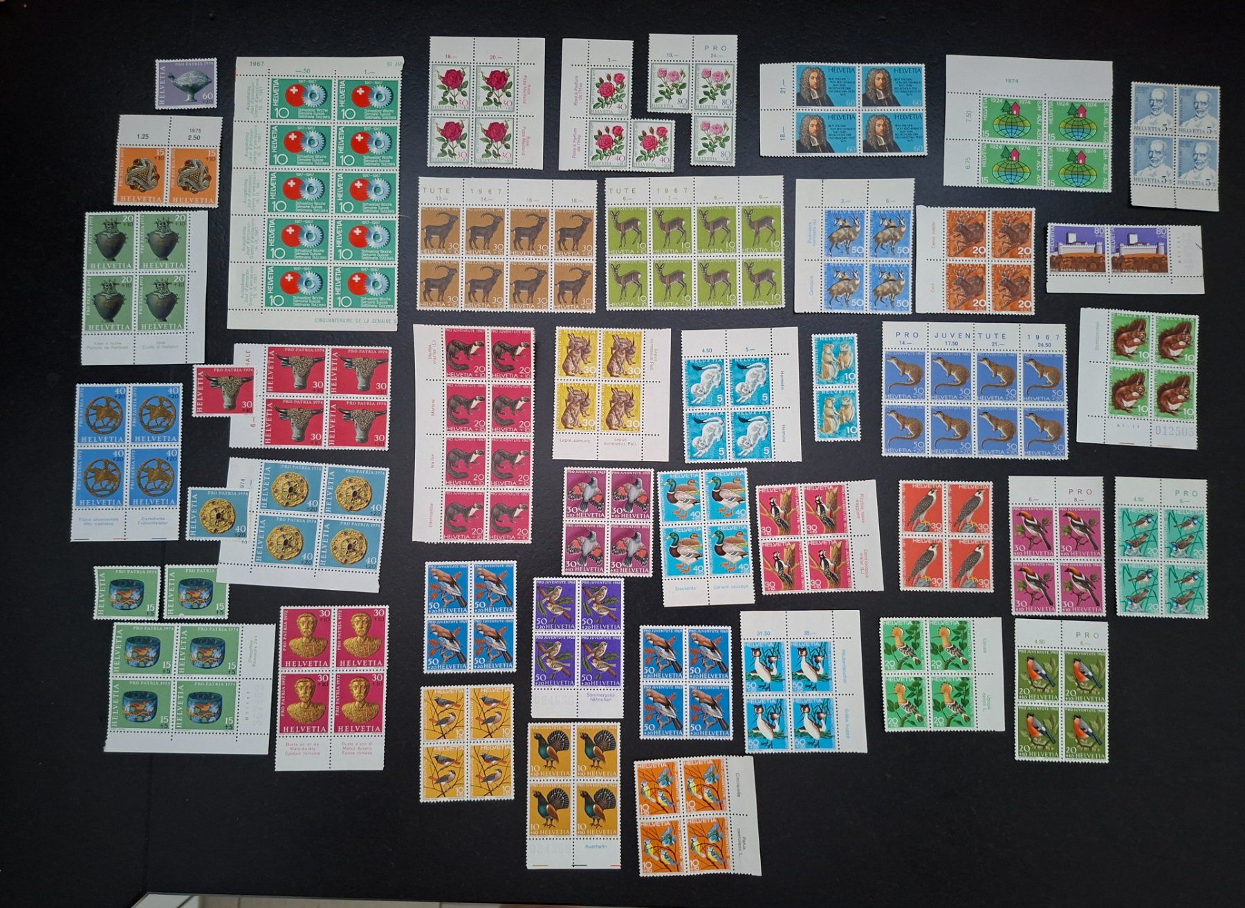 Tous les timbres: frankaturgültige Briefmarken – Neuf (Voir description) à Winterthur par Psidler8