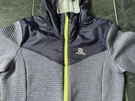 Salomon Damen Jacke Gr. S, neuwertig für den Winter! (56)