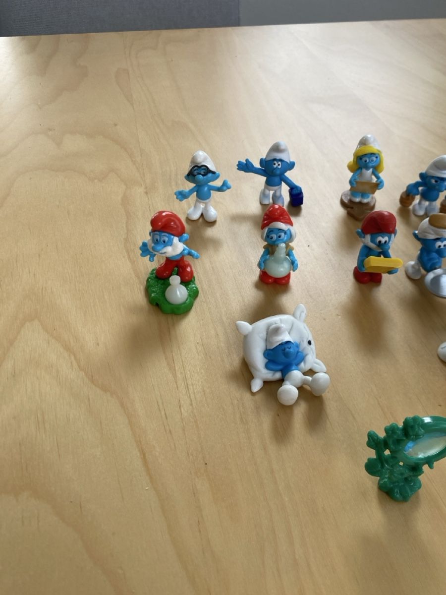 Statuette: Schlümpfe aus Ü-Eier – Usato da Tuggen venduto da Haribo3000 4