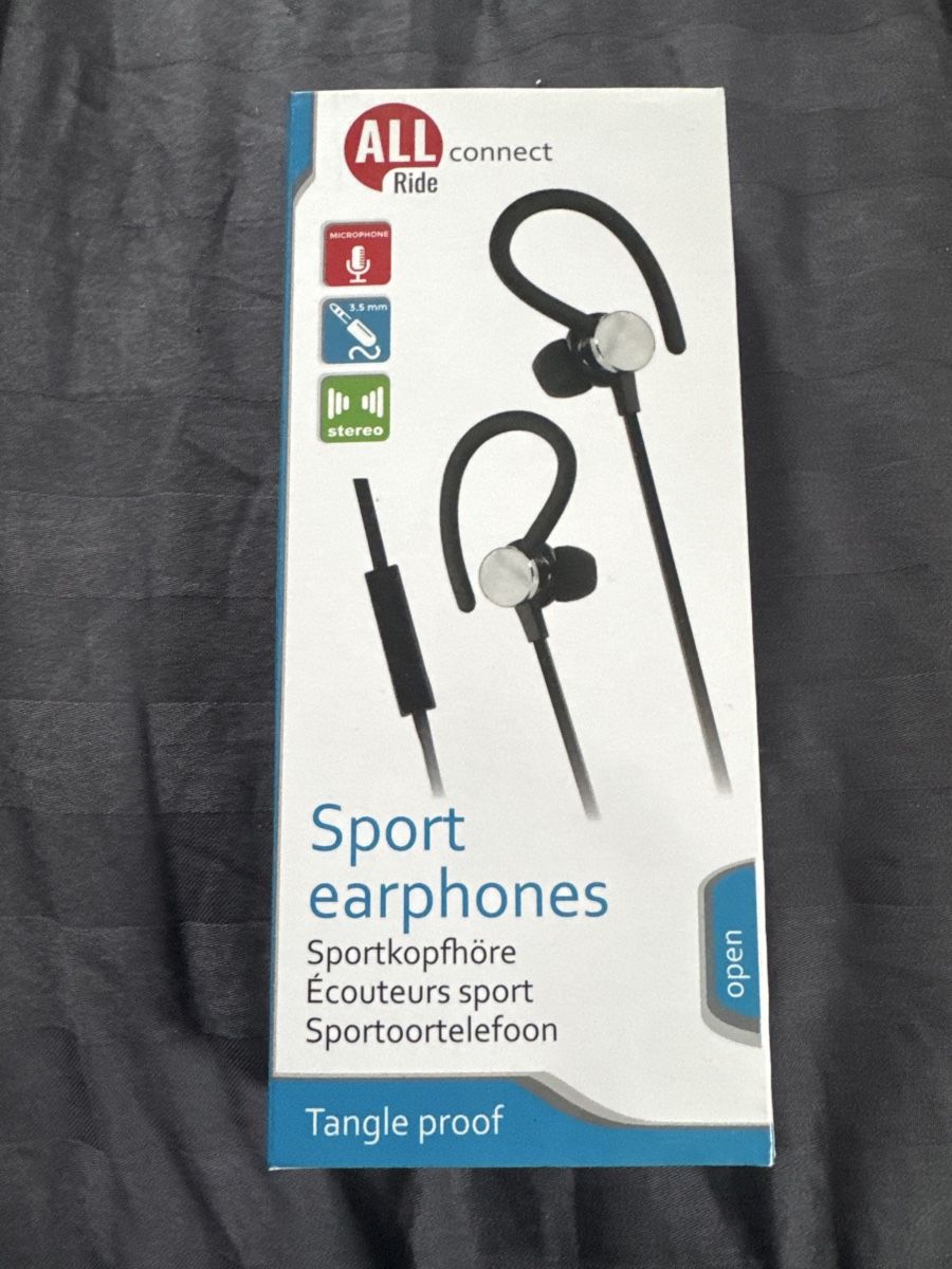 Kopfhörer: Sportkopfhörer – Neu und originalverpackt aus Baar von Werniaudi