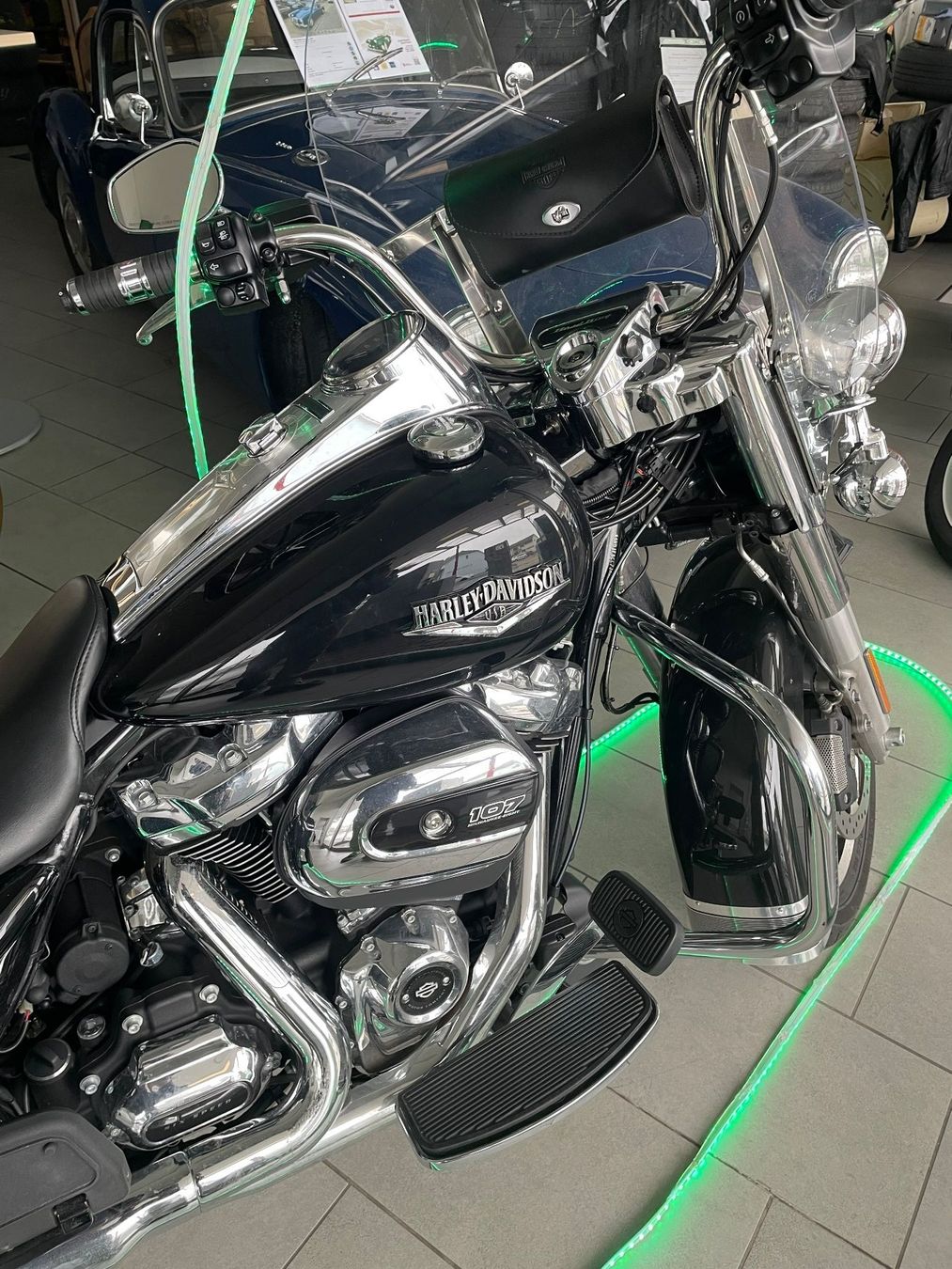 Harley-Davidson Chopper: Harley Davidson Road King 107 FLHR – Usato da Lengnau BE venduto da mar_fcb8 2