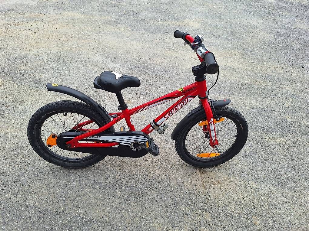 Biciclette: Kindervelo specialized hotrock – Usato da Stettlen venduto da Lole11 1