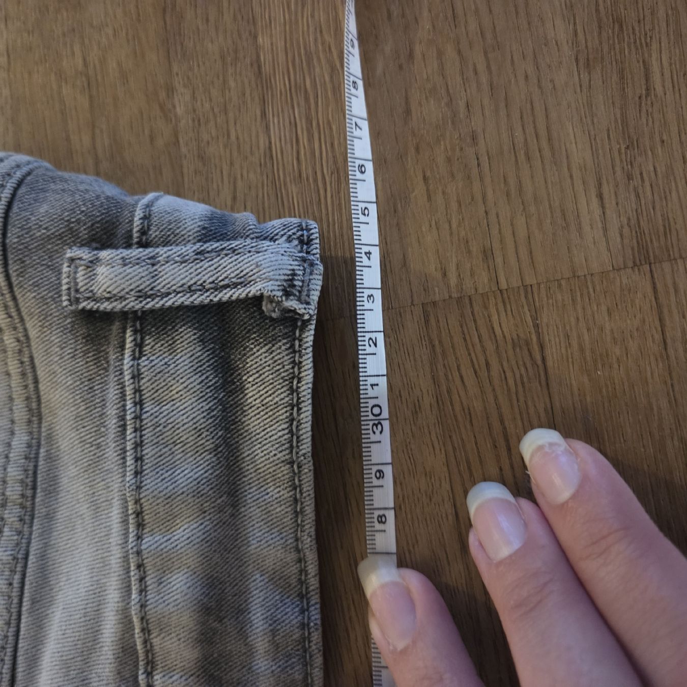 Jeans: Barrel Jeans grau Gr. L elastisch – Usato da Näfels venduto da CH.Kchlineknopf 3