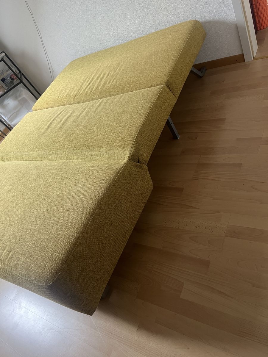 Divani: Couch / Ausziehsofa / Bettsofa – Usato da Zürich venduto da Pestopasta 3
