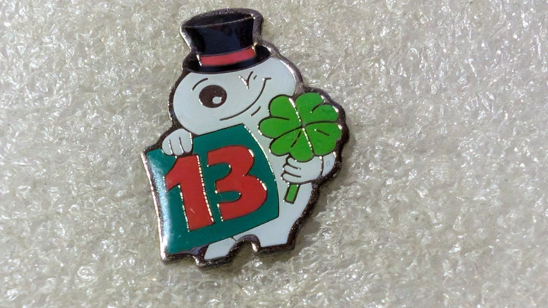 Placchette & Badge: Ansteckpin 167: Maga Bio – Usato da Oppligen venduto da Pin-Fall-Shop
