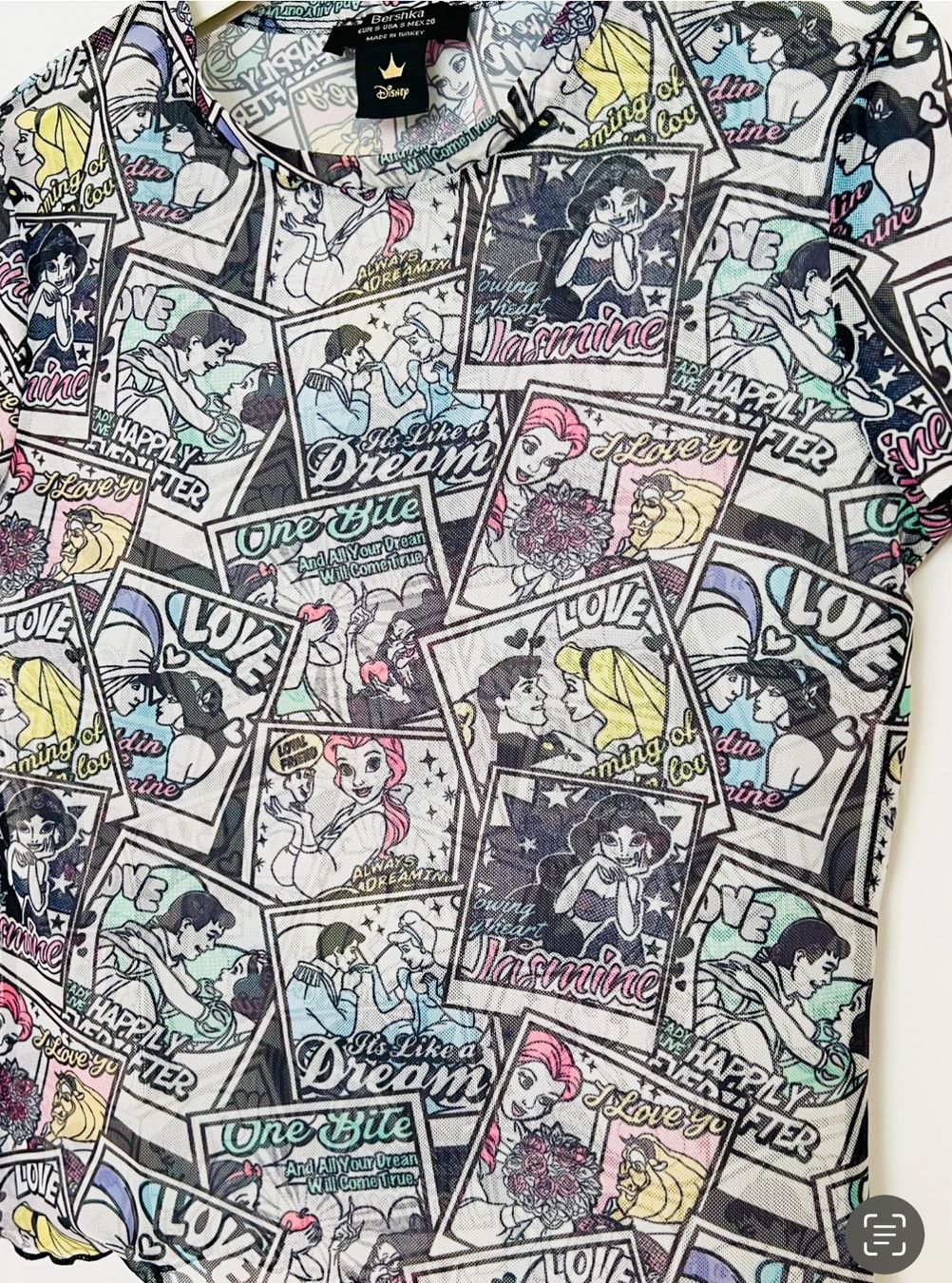 Bershka T-shirt: Disney T-shirt – Nuovo (secondo la descrizione) da Tagelswangen venduto da fireiceprincess 2