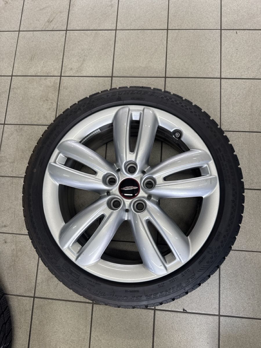 Pneumatici & Ruote complete: Mini cooper s Winterkompletträder – Usato da Oftringen venduto da lar_569b 4