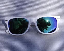 Revo Wayfarer Sonnenbrille UNICORN SBU1142-GRN