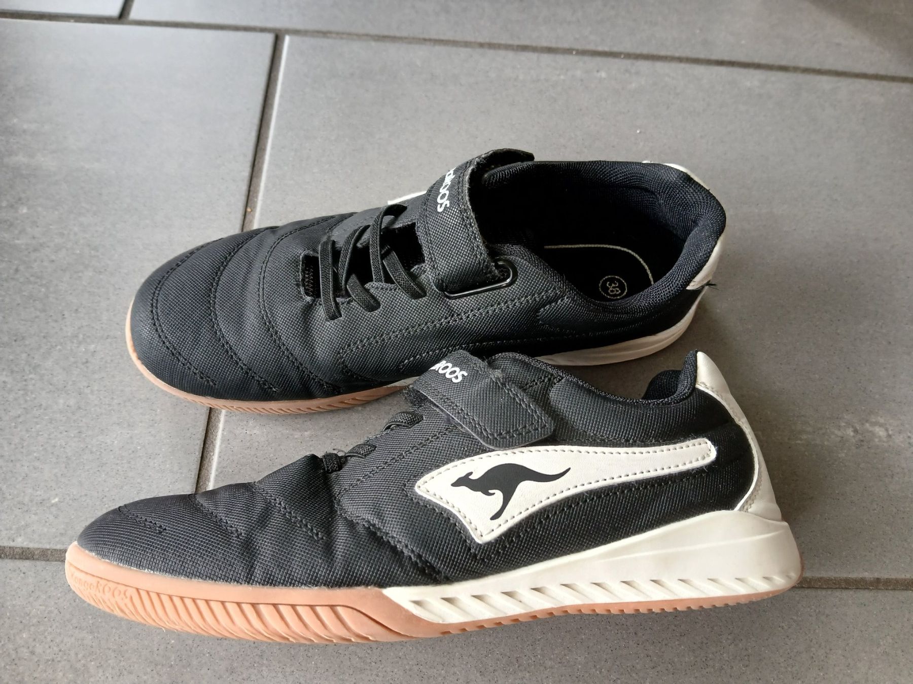 Scarpe per ragazzi: Kangaroos Hallenturnschuhe 38 – Usato da Birr venduto da beydress 3