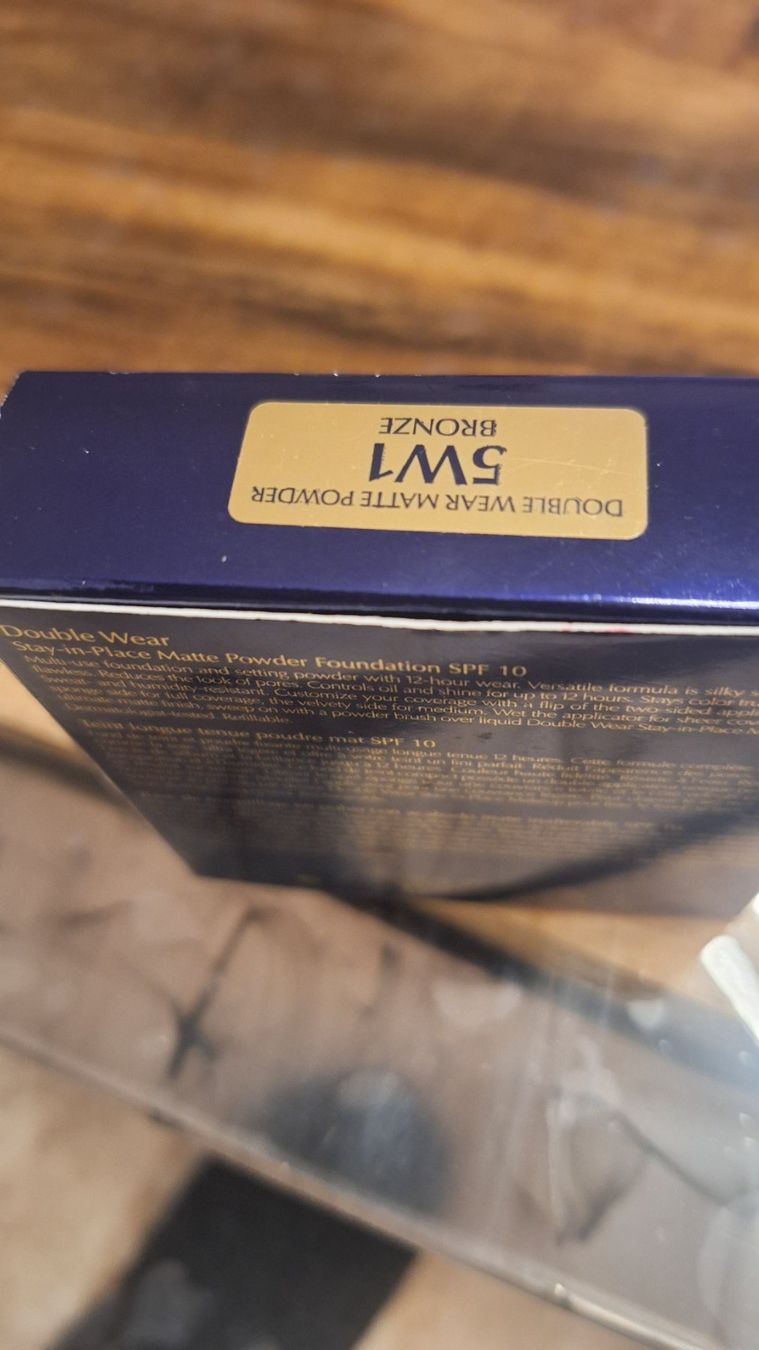 Make-up: Estèe Lauder Double wear – Nuovo e nell'imballaggio originale da Rickenbach SO venduto da hegyc 1