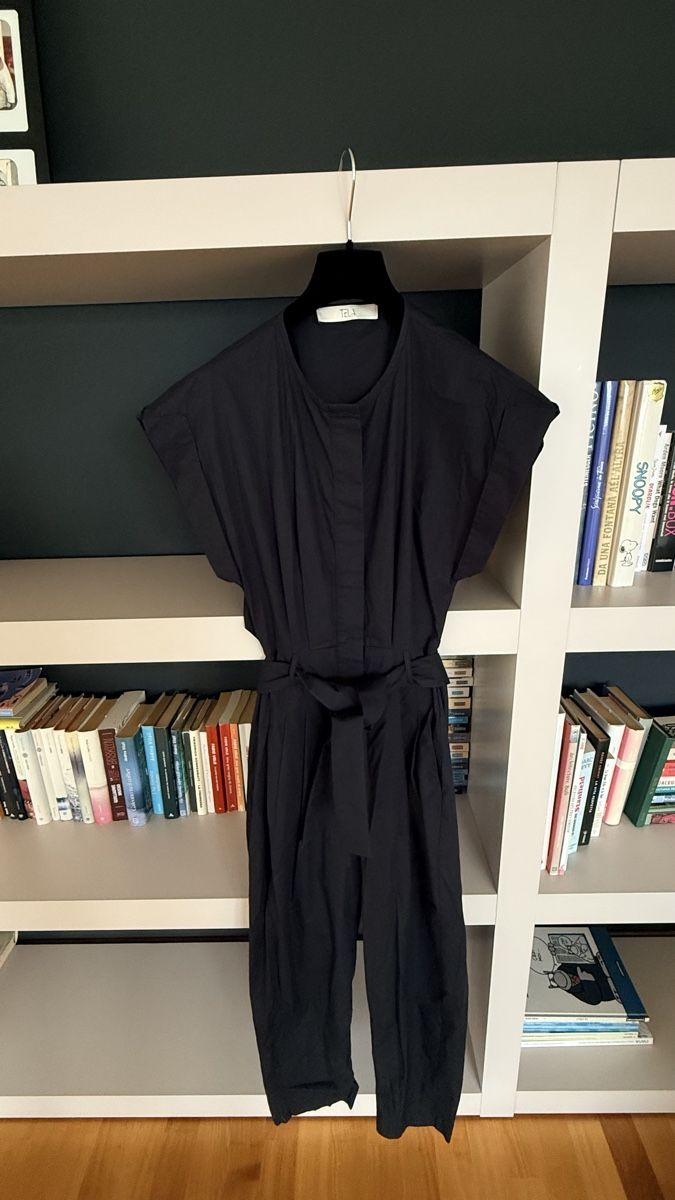 Tute: Jumpsuit – Nuovo (secondo la descrizione) da Küsnacht venduto da cri_ngg5