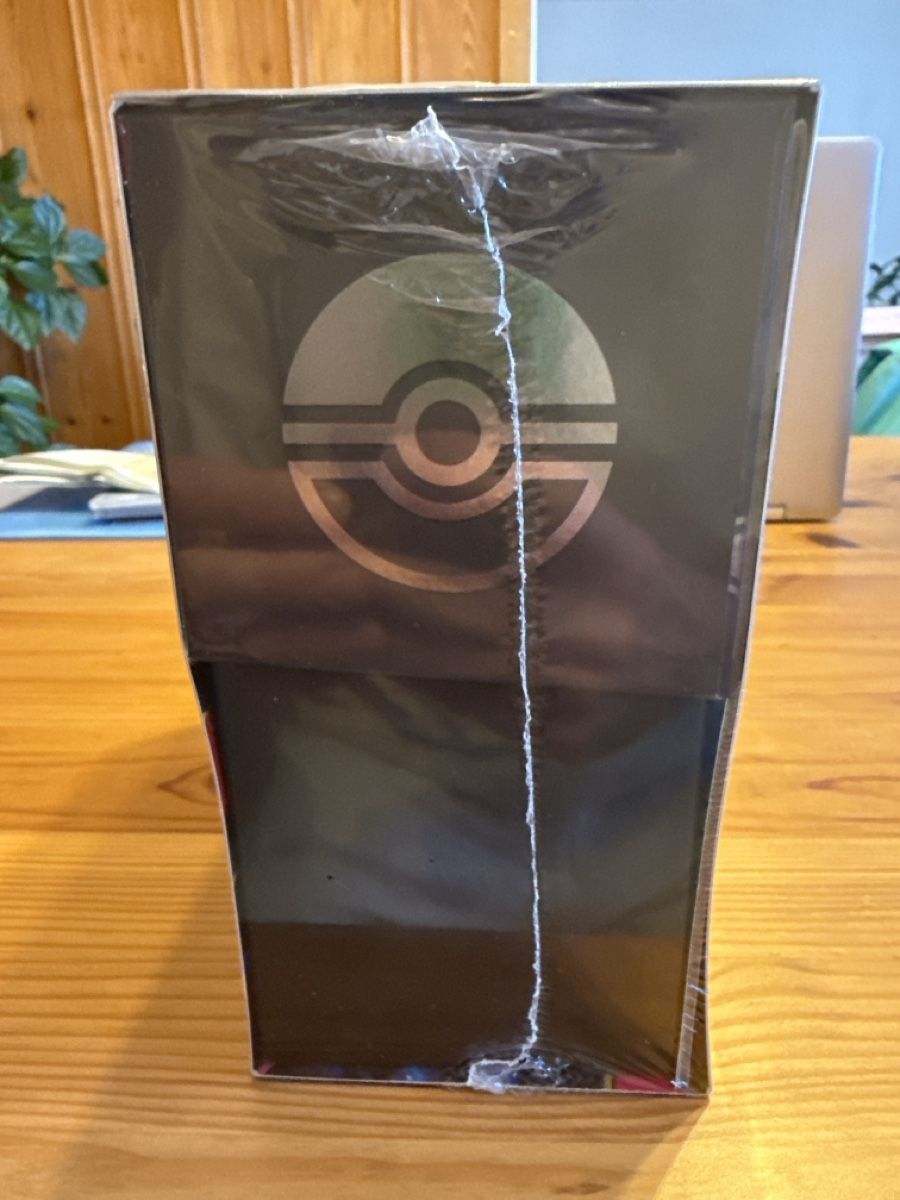 Pokémon Cartes à collectionner: Pokemon Pitch Black Elite Trainer Box EN – Neuf avec emballage d'origine à Root par Golddiggerfranky 2