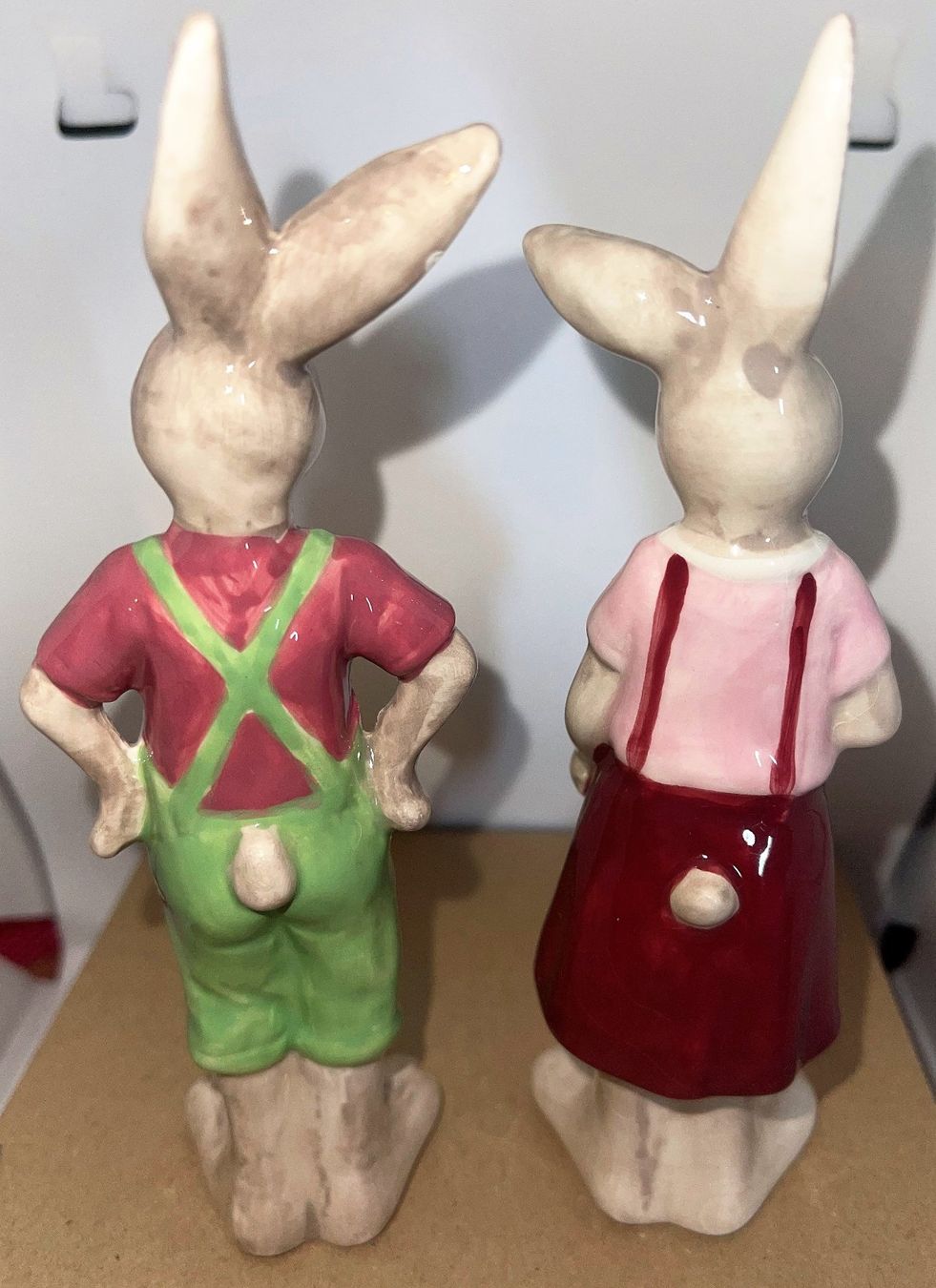 Statuette: Osterhasenpaar stehend aus Keramik Nr. 3 – Nuovo (secondo la descrizione) da Lutzenberg venduto da Truhe 2