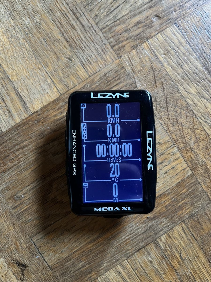 Lezyne GPS & Strumenti di misurazione: Mega XL GPS by Lezyne – Nuovo (secondo la descrizione) da Chambrelien venduto da Teonimos 1