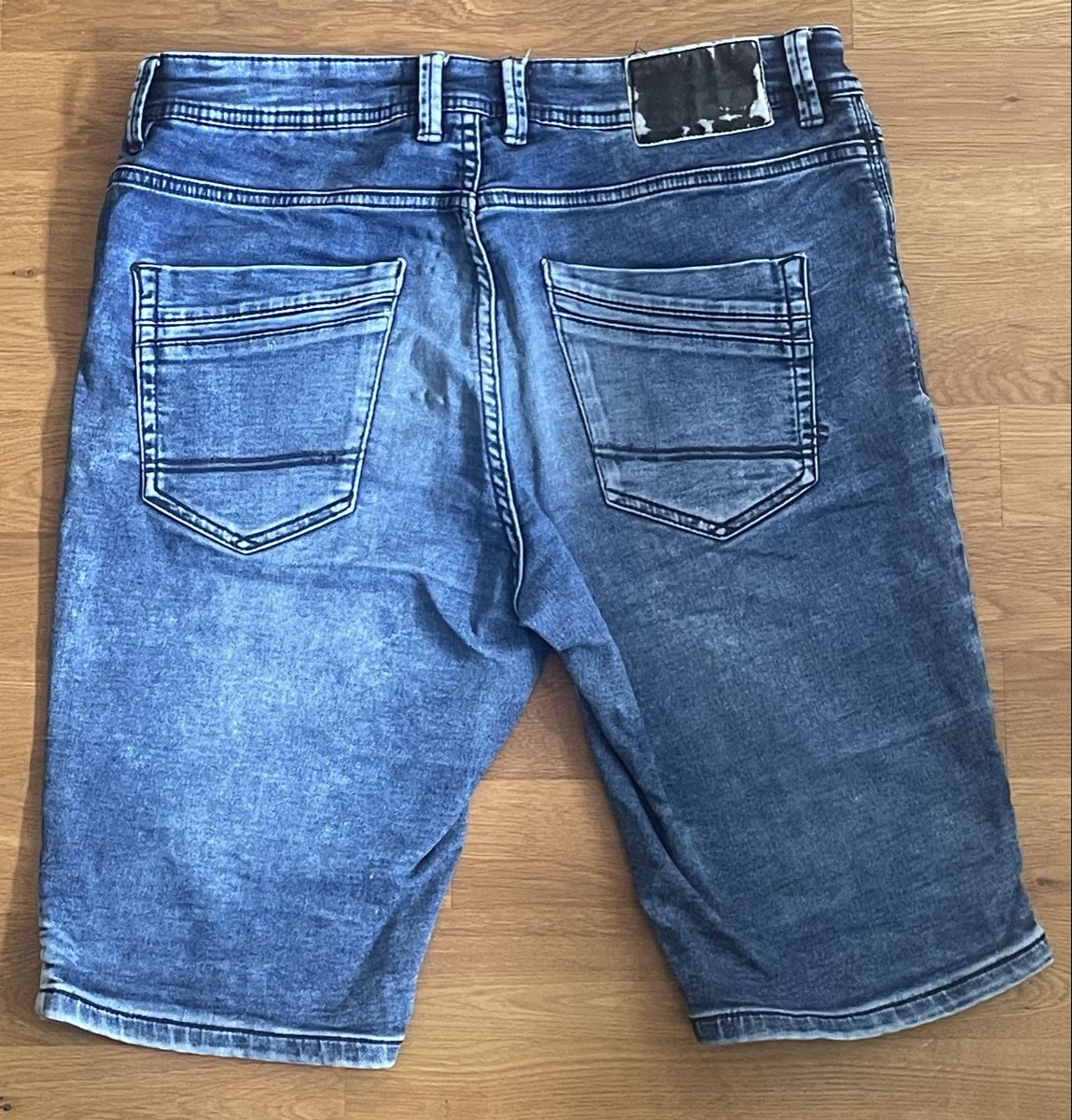 C&A Jeans: Clockhouse Jeans-Shorts W32 – D'occasion à Himmelried par Lucas1212 3